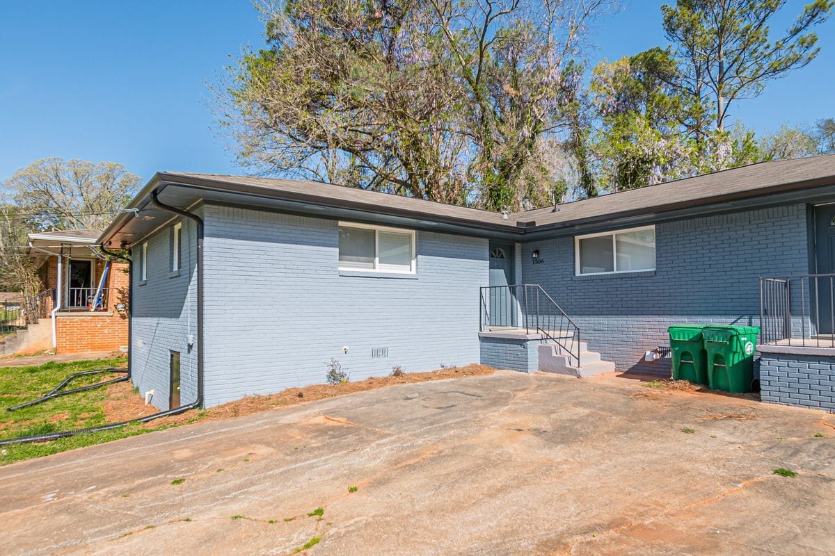Building Photo - 1506 Janmar Dr