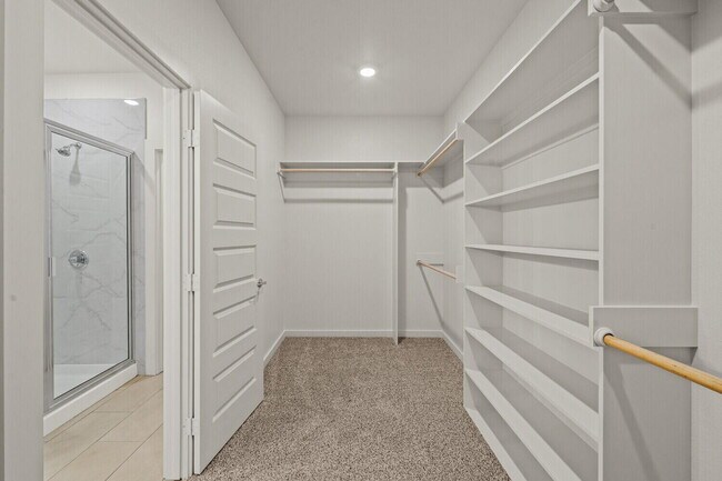 Building Photo - 7038 41st St