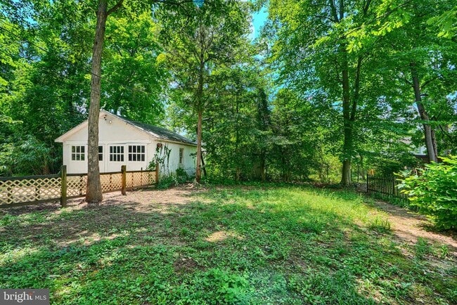 Building Photo - 720 Dryden Dr
