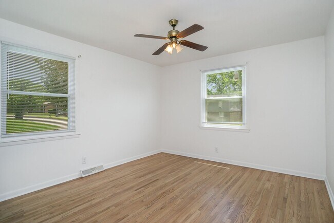 Building Photo - 3817 Augusta Dr