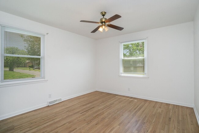 Building Photo - Updated Nashville Ranch for Rent!