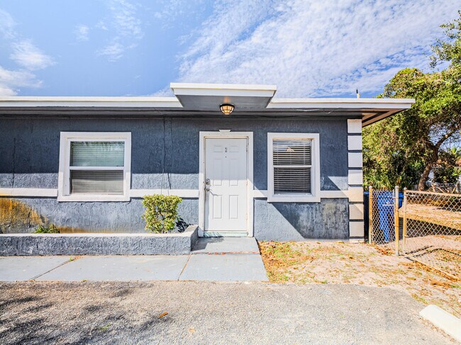 Building Photo - 112 W 34th St