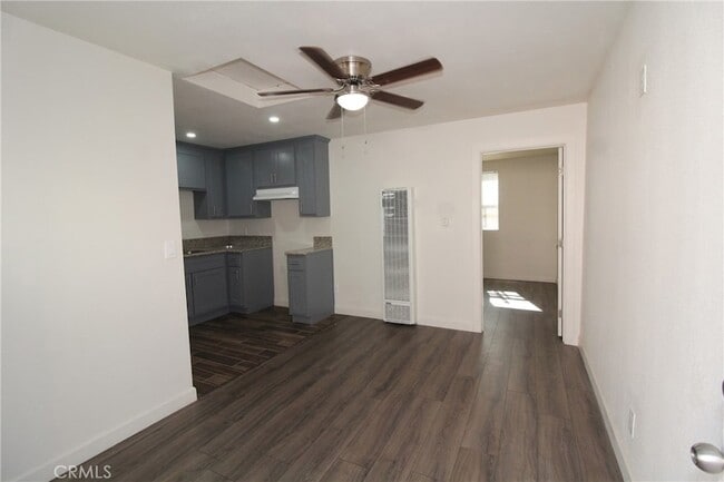 Building Photo - 4986 Southern Ave