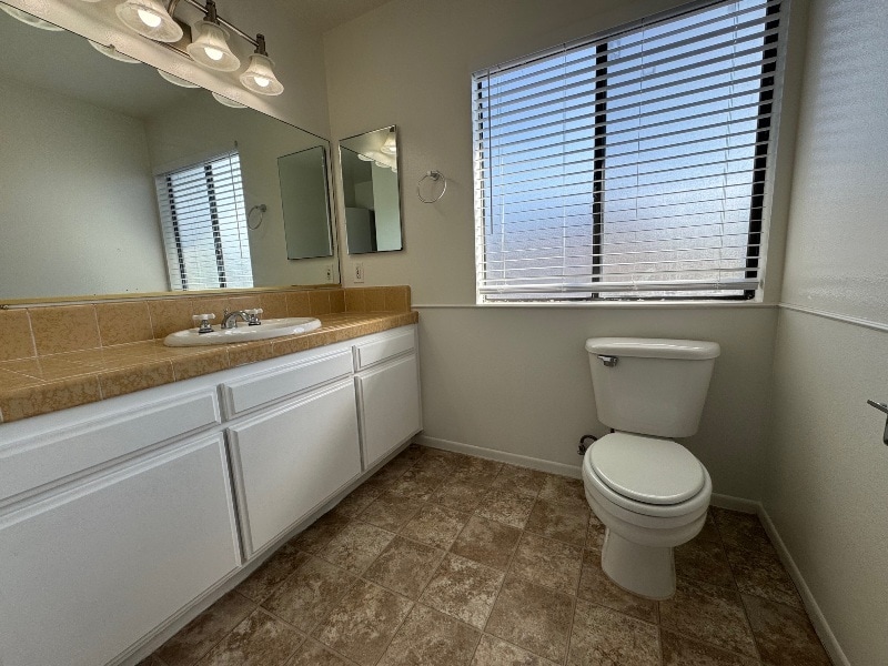 Building Photo - 1904 Harriman Ln