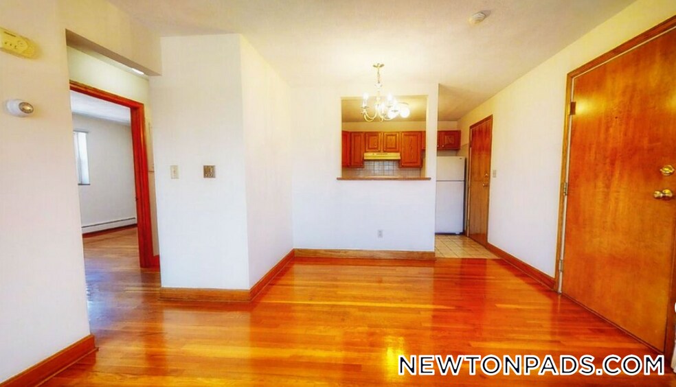 Building Photo - 276 Grove St