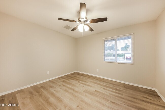 Building Photo - 15248 N 36th St