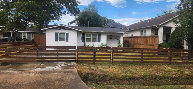 Building Photo - 1207 Archer St