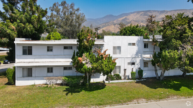 Building Photo - Sierra Vista