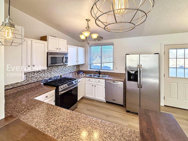 Building Photo - 19517 E Purdue Pl