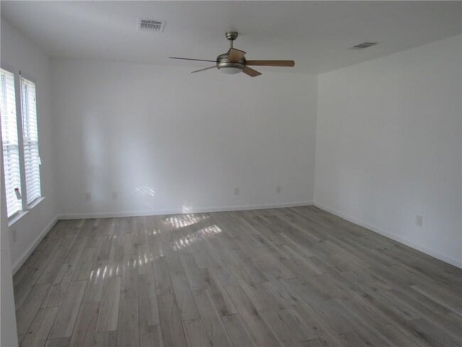 Building Photo - 2107 Deer Creek Trail