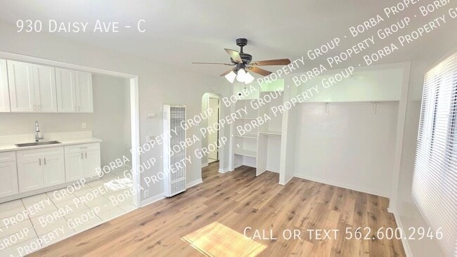 Primary Photo - 930 Daisy Ave