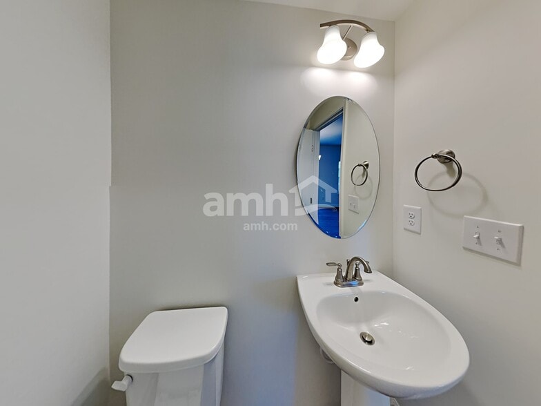 Building Photo - 5329 Cairo Ct