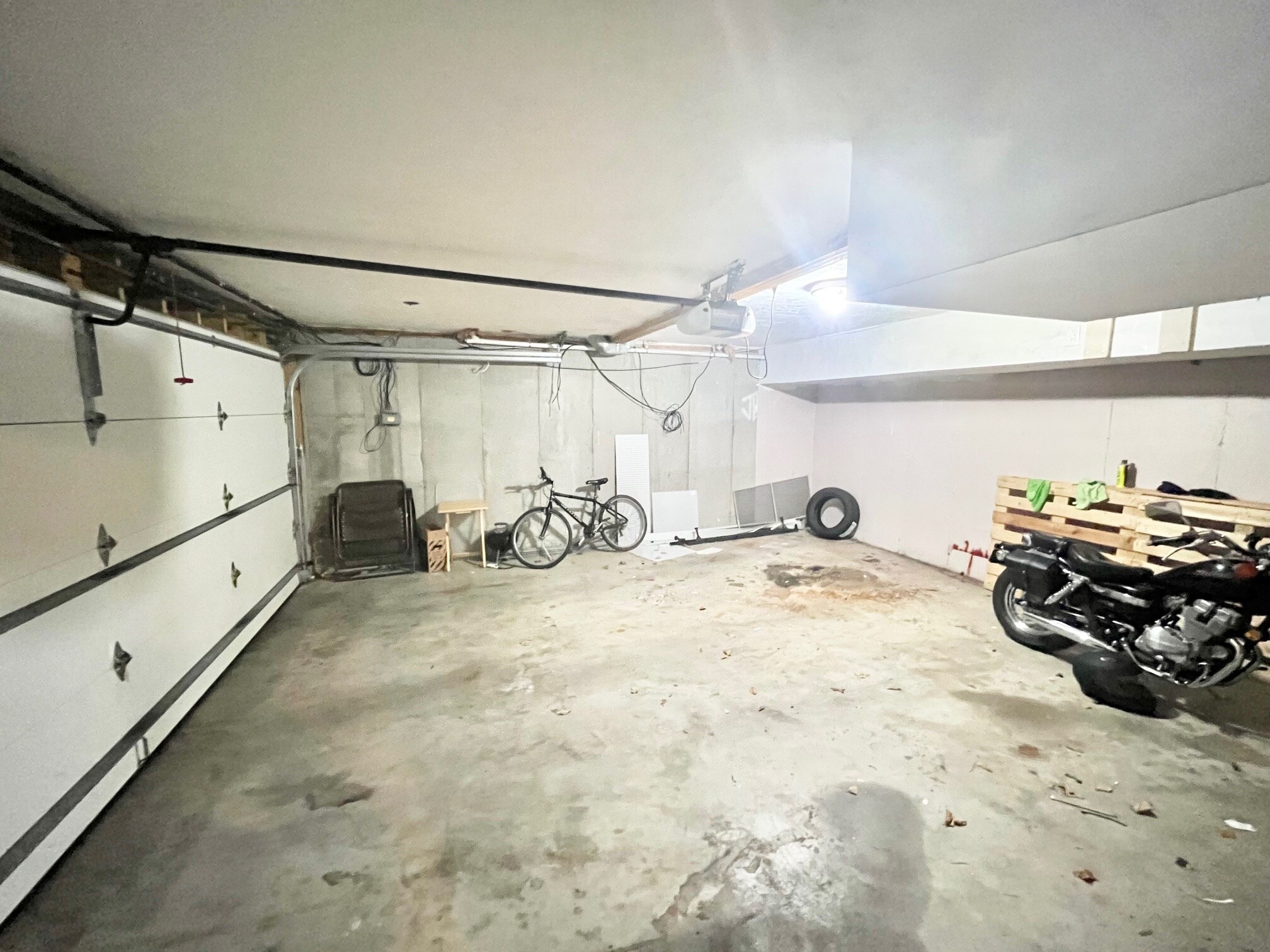 Building Photo - 21 Dorr St