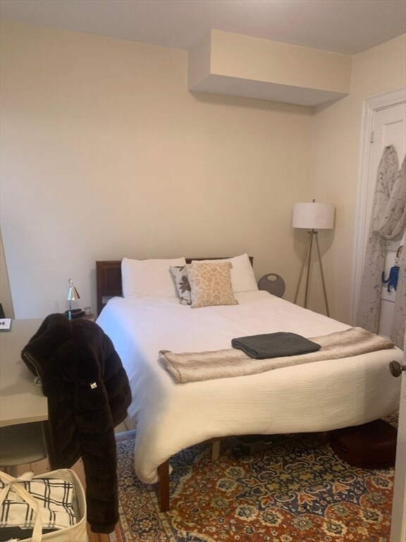 Building Photo - 356 Harvard St