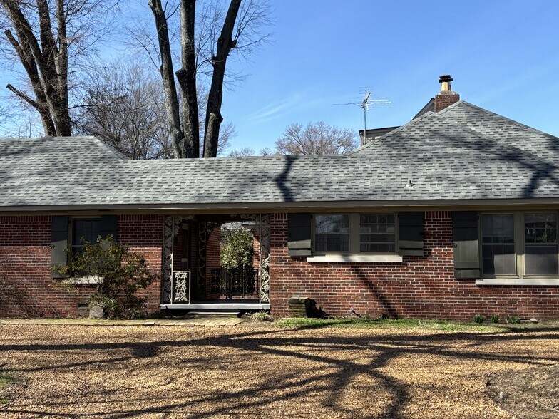 Building Photo - 3659 Highland Park Pl