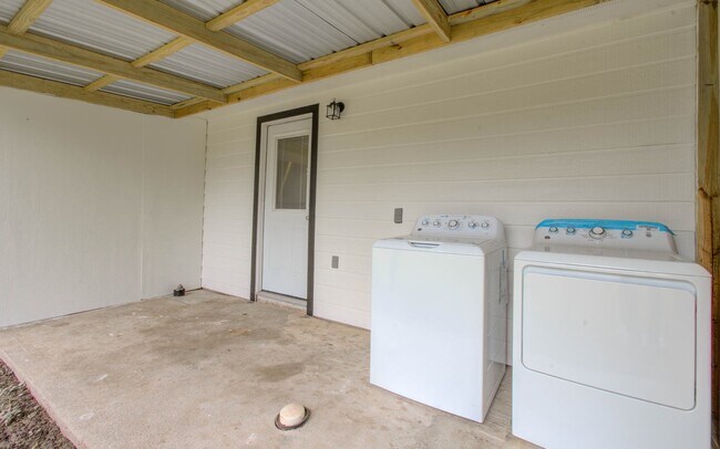 Building Photo - 12642 Alice Ln