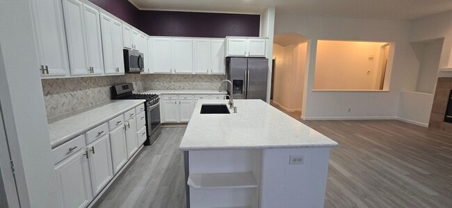 Building Photo - Beautiful South Meadows Home For Rent