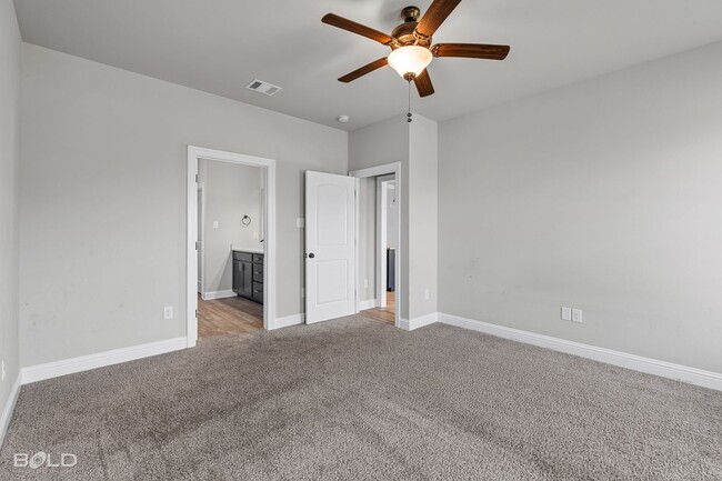 Building Photo - 126 St Edmunds Wy