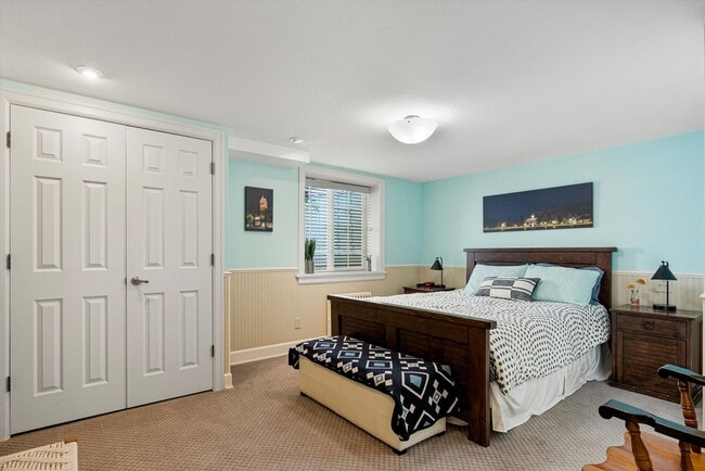 Building Photo - Rose Park Home - Furnished