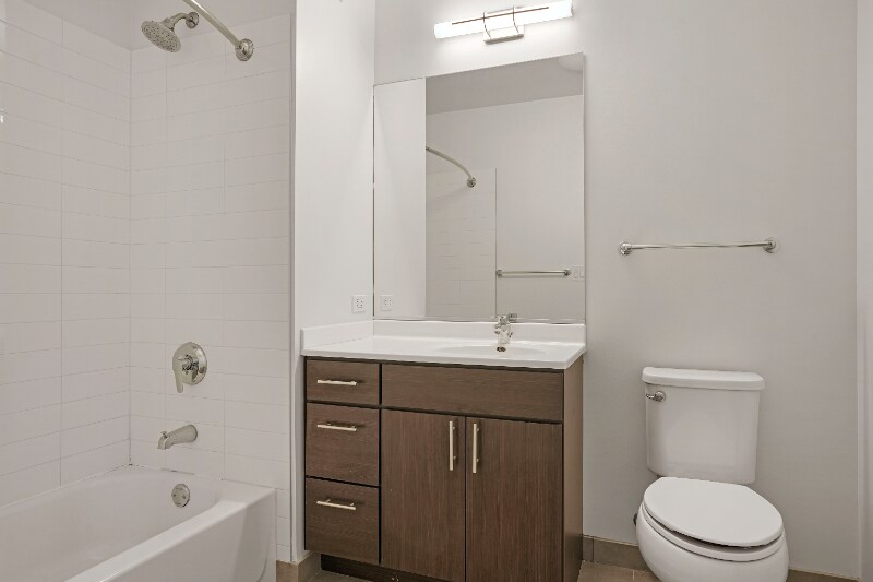 Building Photo - 172 W Superior St