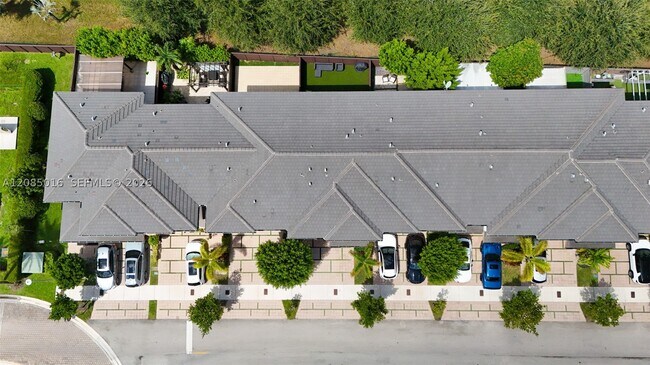 Building Photo - 15490 NW 91st Ct