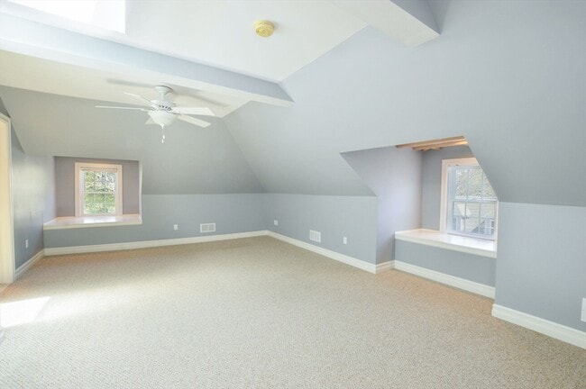 Building Photo - 66 Tucker Ln