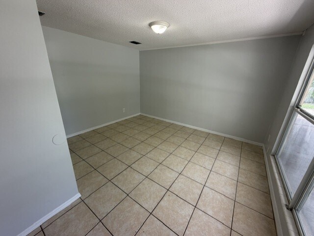 Building Photo - 3850 University Club Blvd
