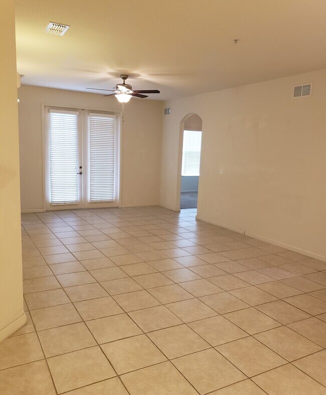 Building Photo - 3331 Whitestone Cir