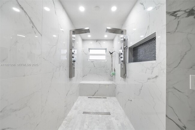 Building Photo - 15484 SW 42nd Terrace