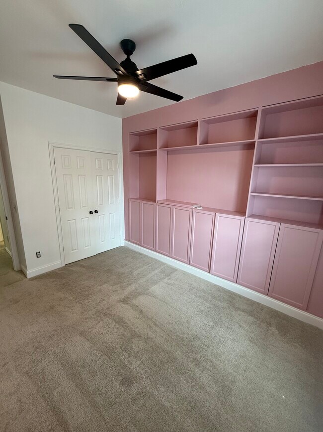 Building Photo - 1801 Sagewood Dr