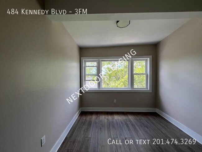 Building Photo - 484 John F. Kennedy Blvd
