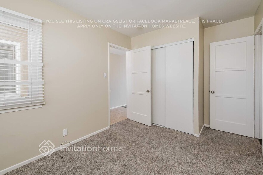 Building Photo - 15007 Florwood Ave