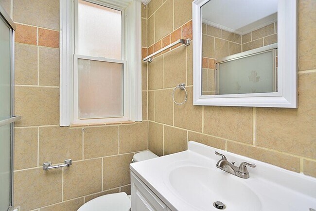 Building Photo - 4944 Tholozan Ave