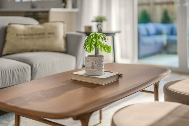 Building Photo - 15206 NE 96th St