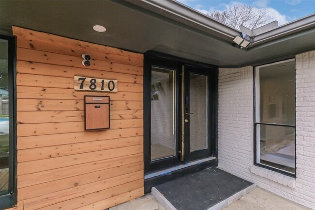 Building Photo - 7810 Nairn St