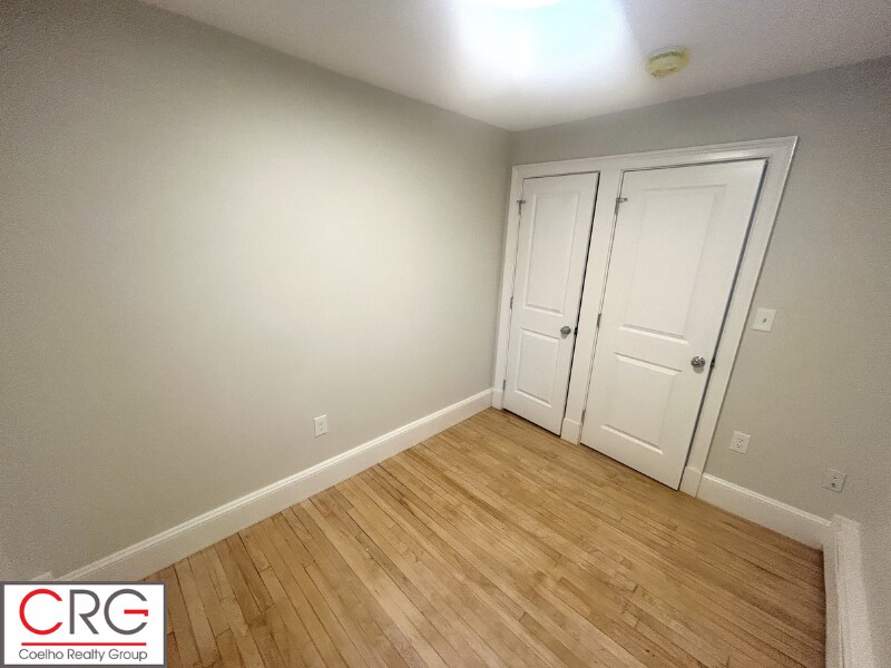 Building Photo - 190 3rd St