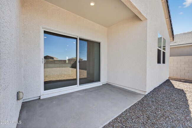 Building Photo - 30266 N Acacia Dr.