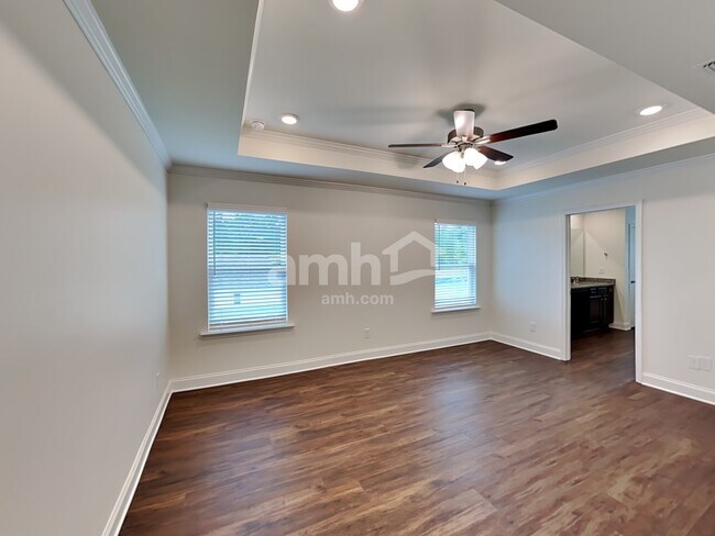 Building Photo - 893 Headland Wy