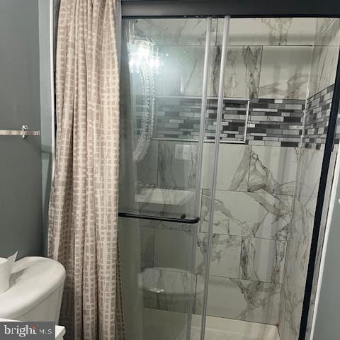 Building Photo - 7001 Blue Bird Ct