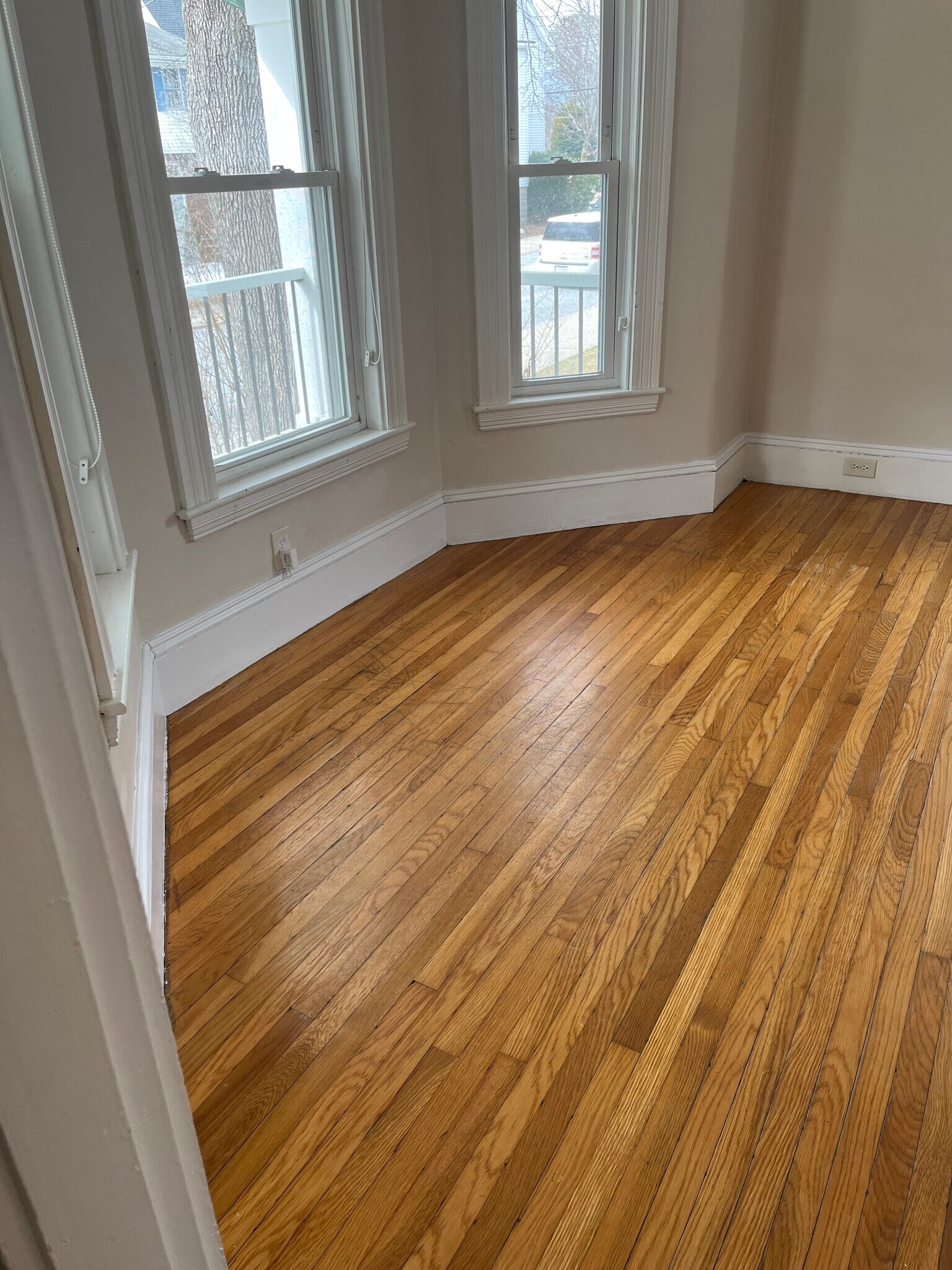 Building Photo - 16 Gordon St