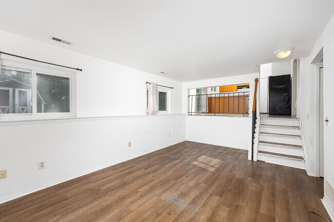 Building Photo - 1152 Rue Deauville Blvd