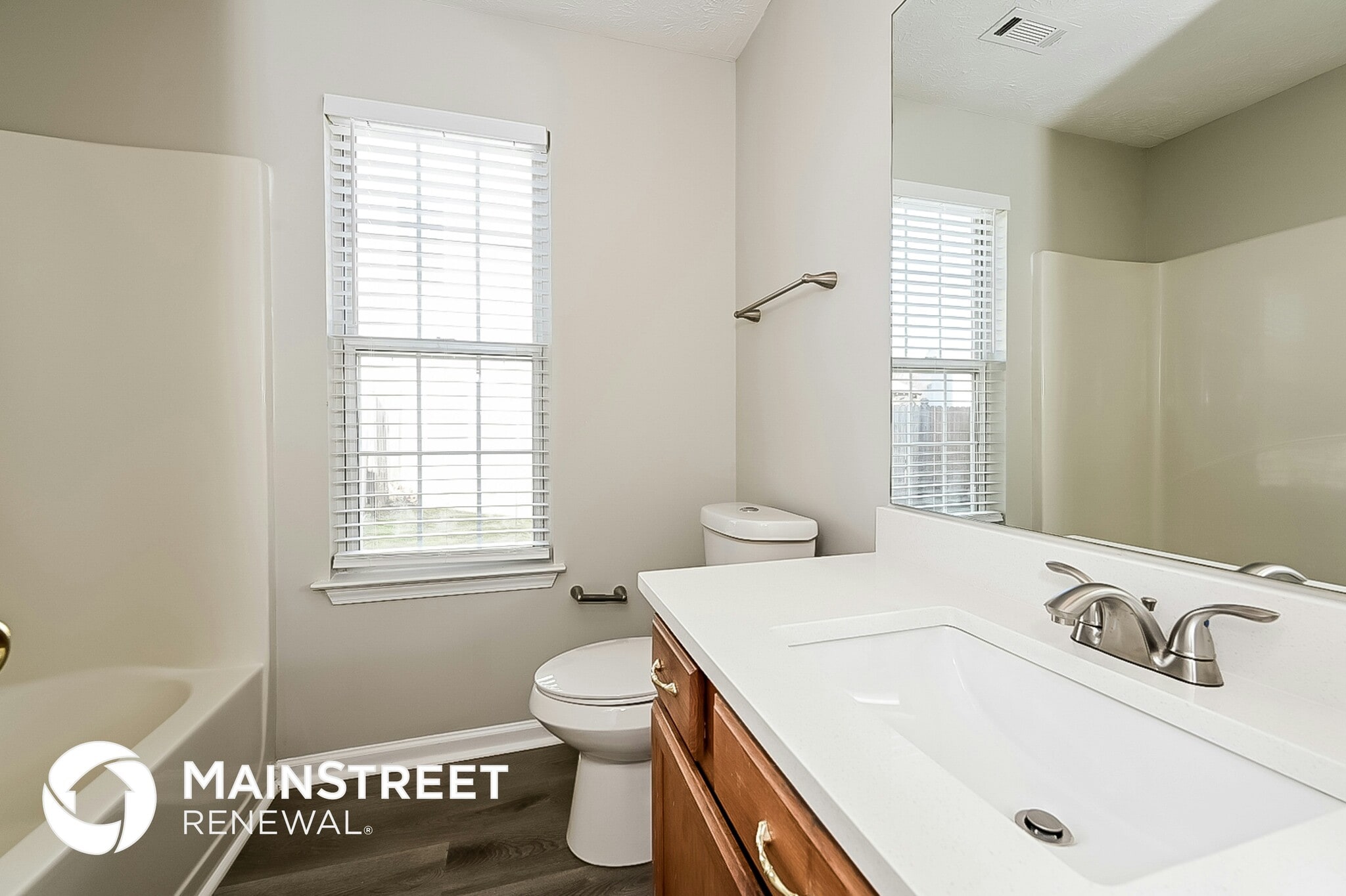 Building Photo - 7545 Broadhurst Dr