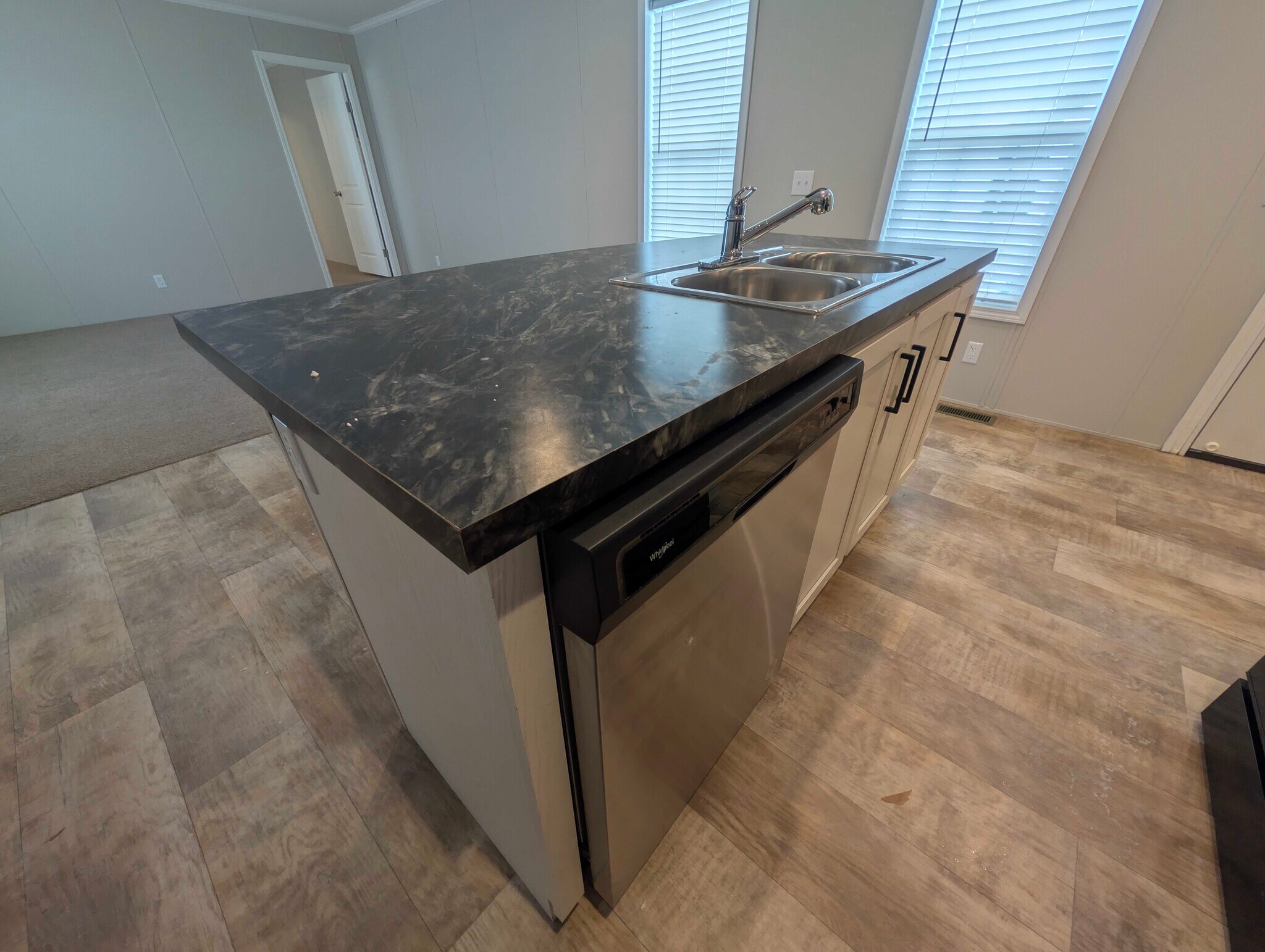 Building Photo - 15868 Marentette Dr