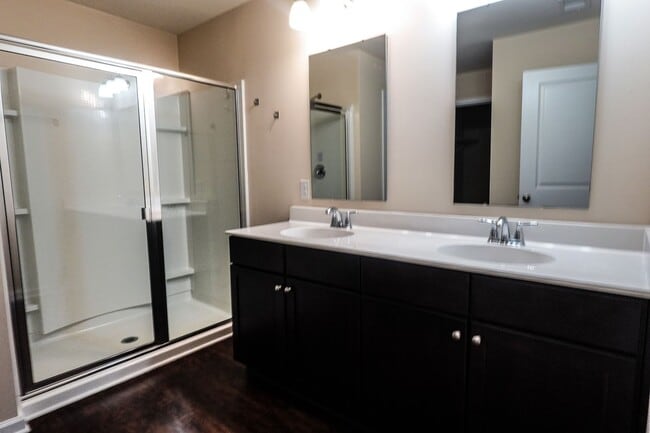 Building Photo - Coming Available!