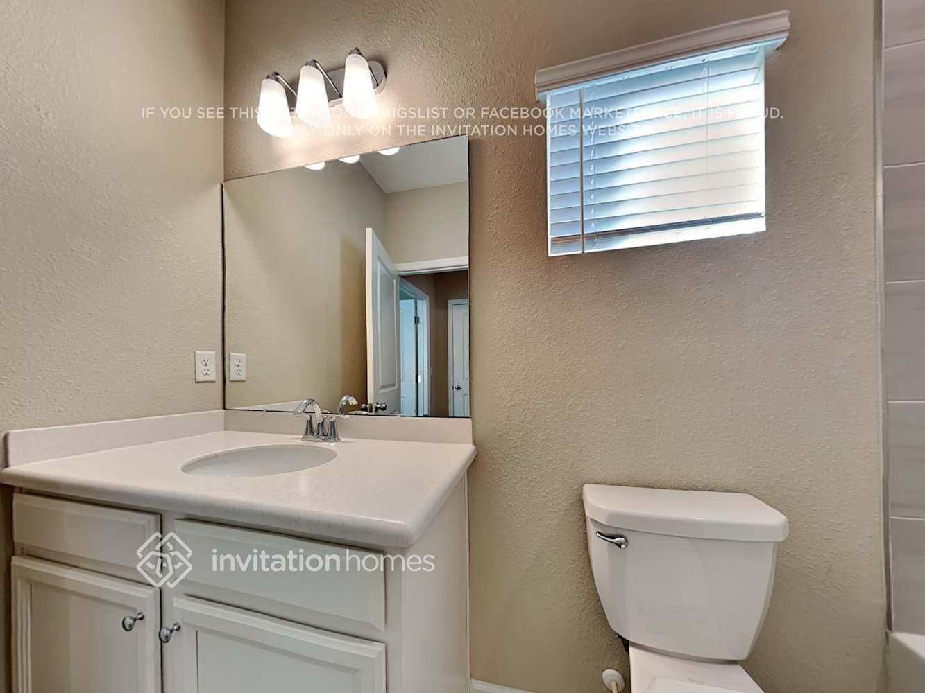 Building Photo - 7991 Thyme Trl