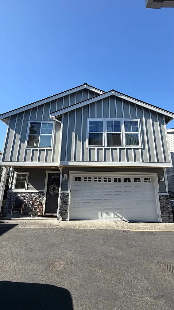 Building Photo - 21238 80th Ave W