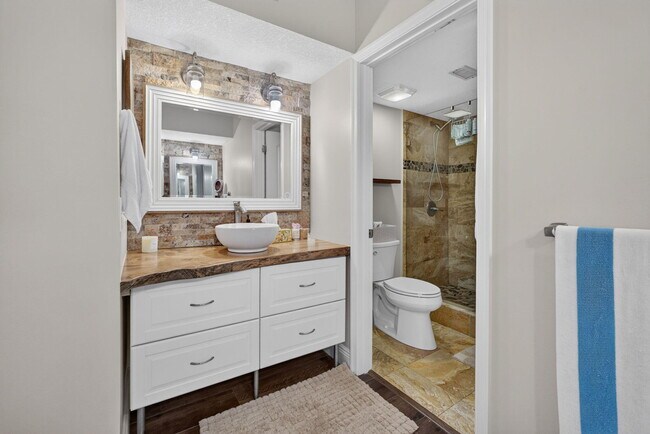 Building Photo - 1603 Mizzenmast Way