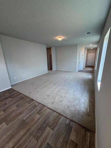 Building Photo - 2612 Towy Rd