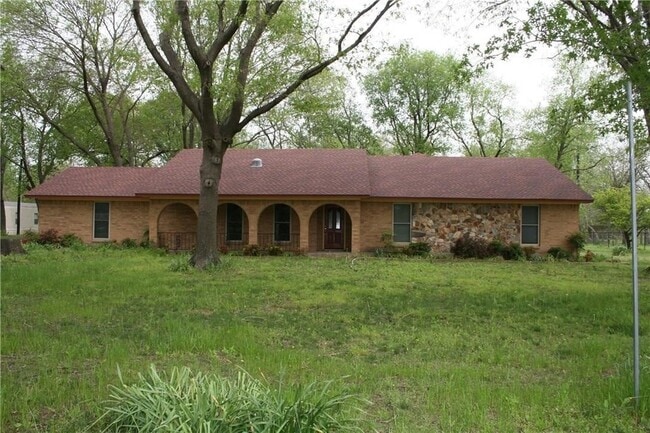 Building Photo - 2107 Forest Grove Estates Rd