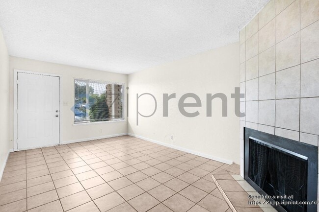 Building Photo - 7918 68th Ave